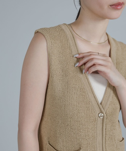 select MOCA Et(セレクトモカエト)の「【Et】Linen-touch V-neck vest(ベスト・レディース・ベージュ/カーキ/ブラック・FREE)」の21枚目の写真