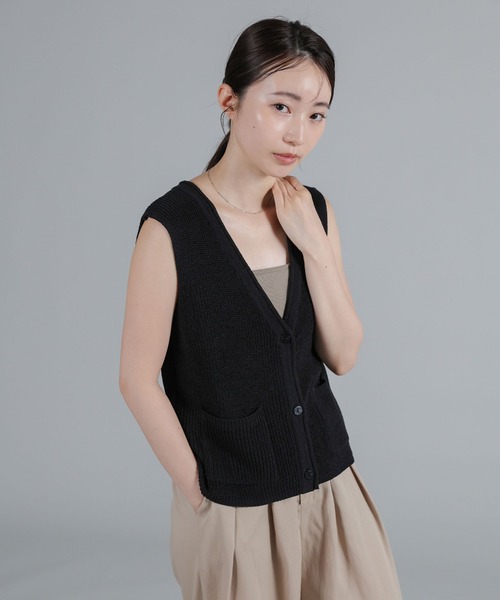 select MOCA Et(セレクトモカエト)の「【Et】Linen-touch V-neck vest(ベスト・レディース・ベージュ/カーキ/ブラック・FREE)」の4枚目の写真
