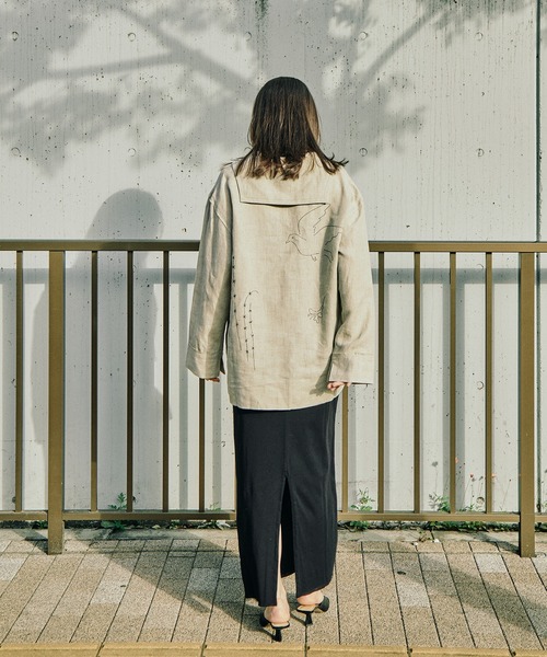 TANAKA（タナカ）の「[TANAKA/タナカ]THE TUNIC（シャツ/ブラウス・レディース・ベージュ・S/XS）」の5枚目の写真
