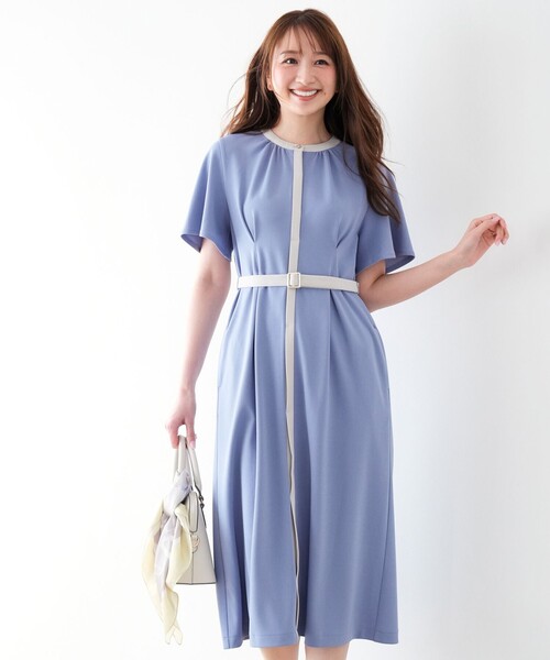 ANY SIS(エニィスィス)の「2WAY バイカラー ワンピース(ワンピース・レディース・ネイビー系/ベージュ系/スカイブルー系・X-LARGE)」の2枚目の写真