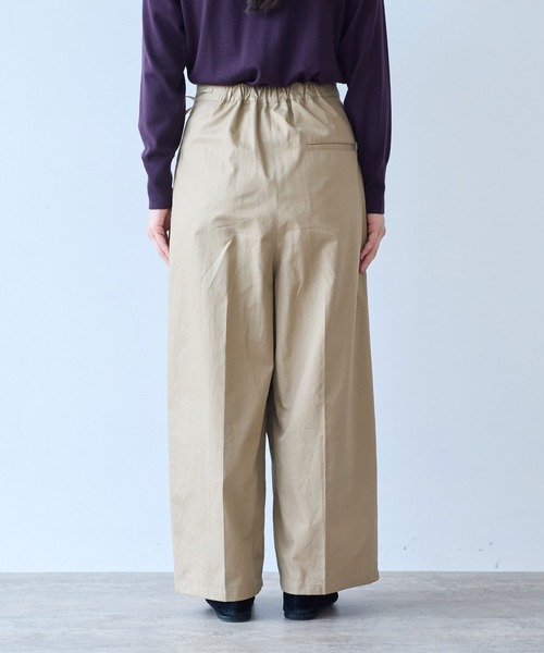 yuni(ユニ )の「master seed Cotton chino wrap pants(その他パンツ・レディース・ベージュ/アイボリー・M/S)」の14枚目の写真