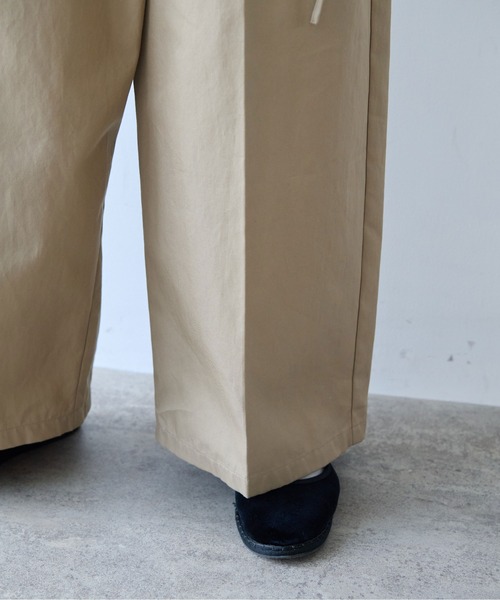 yuni(ユニ )の「master seed Cotton chino wrap pants(その他パンツ・レディース・ベージュ/アイボリー・M/S)」の20枚目の写真
