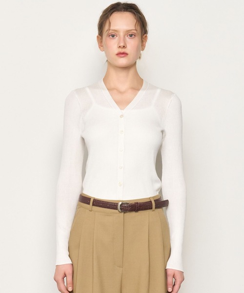GENERAL IDEA(ジェネラルアイデア)の「【GENERAL IDEA】テンセルリブVネックカーディガン / TENCEL RIBBED V-NECK CARDIGAN(カーディガン/ボレロ・レディース・ホワイト・L/M/S)」の4枚目の写真