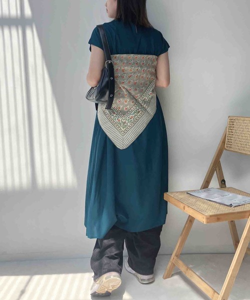 AS KNOW AS plus(アズノゥアズプラス)の「〇ひんやり涼しい インド 衿フリルとシャーリングワンピース(ワンピース・レディース・ネイビー系/ダークグリーン/ブラック・FREE)」の16枚目の写真