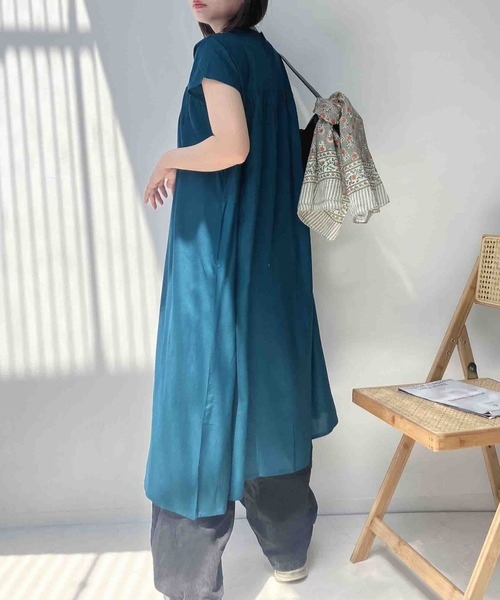 AS KNOW AS plus(アズノゥアズプラス)の「〇ひんやり涼しい インド 衿フリルとシャーリングワンピース(ワンピース・レディース・ネイビー系/ダークグリーン/ブラック・FREE)」の17枚目の写真
