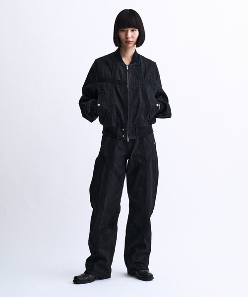 PHILTHEORY（フィルセオリー）の「Weathered coating denim pants / ウェザードコーティングデニムパンツ（デニムパンツ・メンズ・ブラック/ブルー・3/1/2）」の3枚目の写真