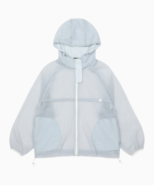 OHESHIO(オヘシオ)の「SHEER SOFT WINDBREAKER, SKY BLUE(ナイロンジャケット・レディース・その他・FREE)」の8枚目の写真