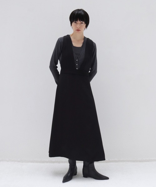 DRESSLAVE(ドレスレイブ)の「asetate twill pinafore dress(アセテートツイルピナフォアドレス)(ワンピース・レディース・ブラック/カーキ・38)」の3枚目の写真