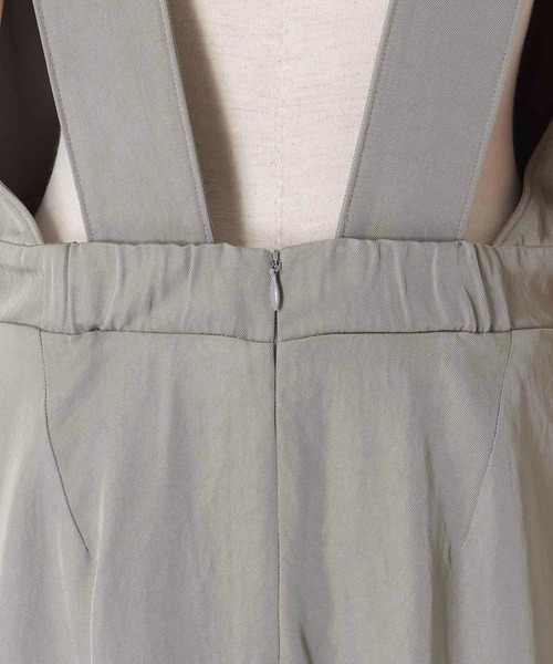 DRESSLAVE(ドレスレイブ)の「asetate twill pinafore dress(アセテートツイルピナフォアドレス)(ワンピース・レディース・ブラック/カーキ・38)」の14枚目の写真