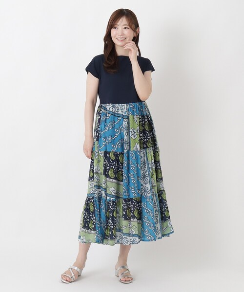 one'sterrace(ワンズテラス)の「リゾート コンビパッチワーク風ワンピース(ワンピース・レディース・カーキ系5/ベージュ系8/ネイビー系5・02)」の3枚目の写真