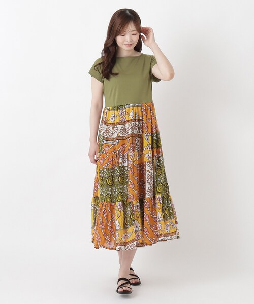 one'sterrace(ワンズテラス)の「リゾート コンビパッチワーク風ワンピース(ワンピース・レディース・カーキ系5/ベージュ系8/ネイビー系5・02)」の14枚目の写真