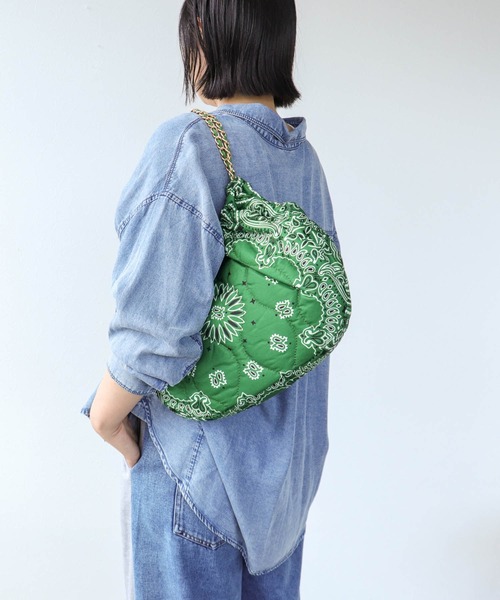 Three Four Time（ｽﾘｰﾌｫｰﾀｲﾑ）の「バンダナプリントギャザーBAG（ショルダーバッグ・レディース・ブラウン/ブラック/グリーン・FREE）」の22枚目の写真