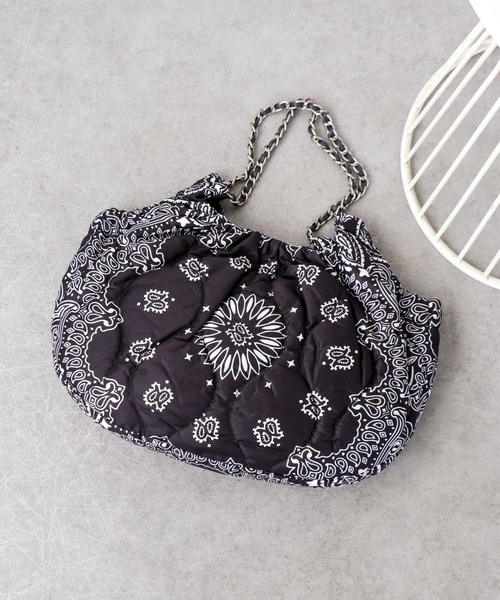 Three Four Time（ｽﾘｰﾌｫｰﾀｲﾑ）の「バンダナプリントギャザーBAG（ショルダーバッグ・レディース・ブラウン/ブラック/グリーン・FREE）」の15枚目の写真