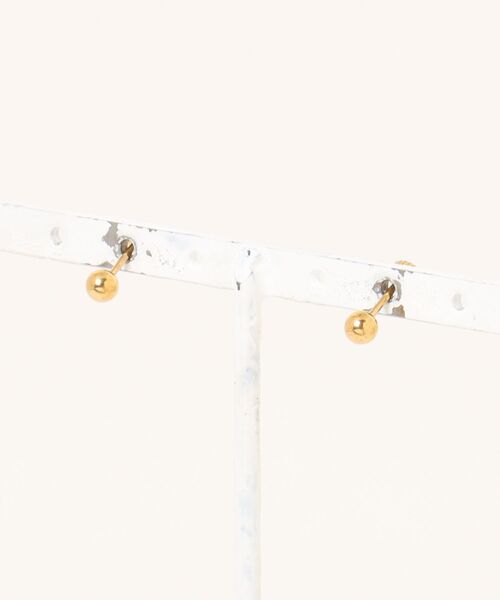 Cream dot.(クリームドット)の「【サージカルステンレス】プレシャスオパールのステンレス製ネジロック式ピアス(ピアス(両耳用)・レディース・シルバー/ゴールド・ONE SIZE)」の15枚目の写真