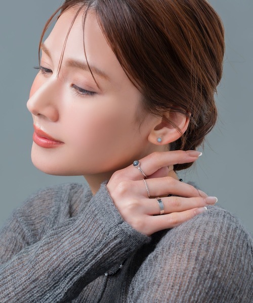 Cream dot.(クリームドット)の「【サージカルステンレス】プレシャスオパールのステンレス製ネジロック式ピアス(ピアス(両耳用)・レディース・シルバー/ゴールド・ONE SIZE)」の5枚目の写真