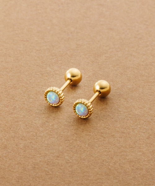 Cream dot.(クリームドット)の「【サージカルステンレス】プレシャスオパールのステンレス製ネジロック式ピアス(ピアス(両耳用)・レディース・シルバー/ゴールド・ONE SIZE)」の10枚目の写真