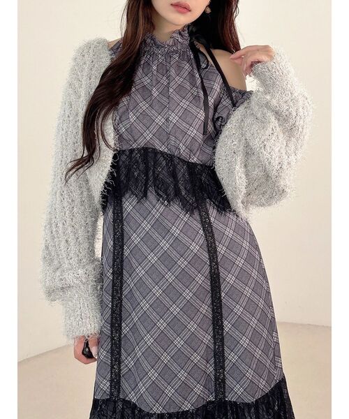 MERCURYDUO(マーキュリーデュオ)の「シャギー透かし編みボレロ(カーディガン/ボレロ・レディース・イエロー/ライトグレー/オフホワイト・FREE)」の2枚目の写真