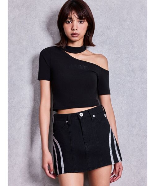 GYDA(ジェイダ)の「ハイウエストCURVE LINEスカートライクデニムショートパンツ(デニムスカート・レディース・ブラック/インディゴブルー・SMALL/MEDIUM)」の12枚目の写真
