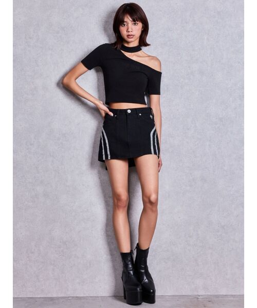 GYDA(ジェイダ)の「ハイウエストCURVE LINEスカートライクデニムショートパンツ(デニムスカート・レディース・ブラック/インディゴブルー・SMALL/MEDIUM)」の14枚目の写真