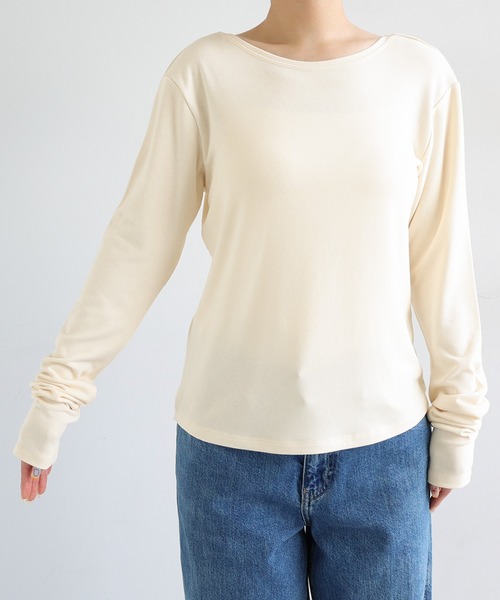 andme(アンドミー)の「【選べるネックデザイン】フライス長袖トップス(Tシャツ/カットソー・レディース・サックスブルー系/アイボリー系/ブラック系/ブラック/アイボリー/サックスブルー・FREE)」の10枚目の写真