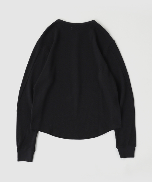 JIEDA（ジエダ）の「JIEDA / ジエダ WAFFLE HENRY NECK L/S（Tシャツ/カットソー・メンズ・ホワイト/ブラック・1/2）」の3枚目の写真