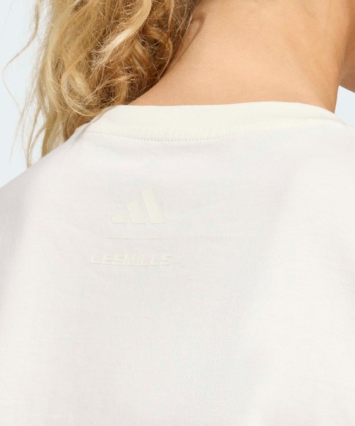 adidas（アディダス）の「Les Mills ムーバーズ グラフィック Tシャツ / アディダス adidas（Tシャツ/カットソー・レディース・ホワイト・XX-LARGE/X-SMALL/X-LARGE/SMALL/LARGE/MEDIUM/3XL）」の5枚目の写真
