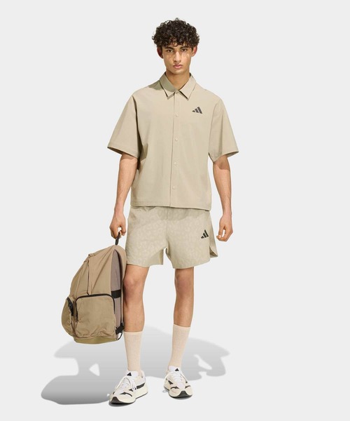 adidas(アディダス)の「シティ テック シャツ / アディダス adidas(Tシャツ/カットソー・メンズ・カーキ・XX-LARGE/3XL/LARGE/SMALL/MEDIUM/X-SMALL/X-LARGE)」の5枚目の写真