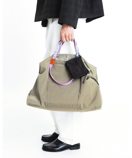 Topologie(トポロジー)の「Explorer Tote Weekender(トートバッグ・レディース・ブラック/モスグリーン系・ONE SIZE)」の16枚目の写真