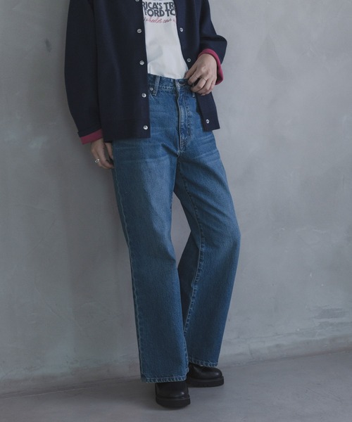 URBAN RESEARCH Sonny Label(アーバンリサーチサニーレーベル)の「ブーツカットデニム(デニムパンツ・レディース・インディゴブルー/ライトインディゴブルー・34/36/38)」の2枚目の写真