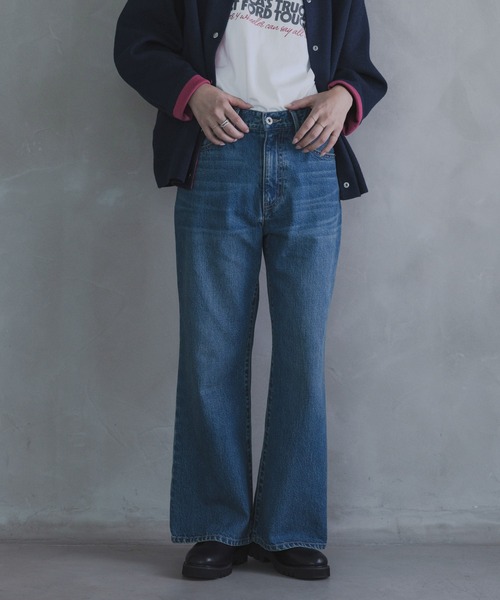 URBAN RESEARCH Sonny Label(アーバンリサーチサニーレーベル)の「ブーツカットデニム(デニムパンツ・レディース・インディゴブルー/ライトインディゴブルー・34/36/38)」の10枚目の写真