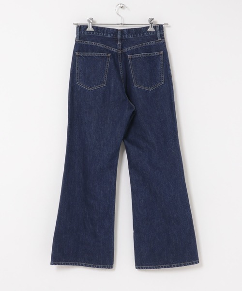 URBAN RESEARCH Sonny Label(アーバンリサーチサニーレーベル)の「ブーツカットデニム(デニムパンツ・レディース・インディゴブルー/ライトインディゴブルー・34/36/38)」の18枚目の写真