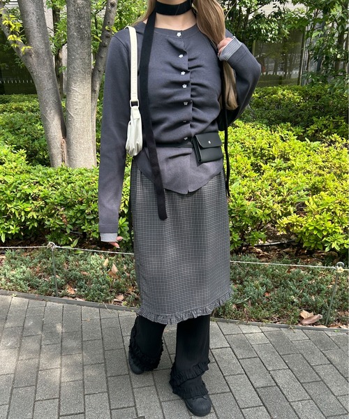 WC(ダブル シー)の「ボタンジップカーディガン(カーディガン/ボレロ・レディース・ピンク/チャコールグレー/アイボリー・FREE)」の15枚目の写真