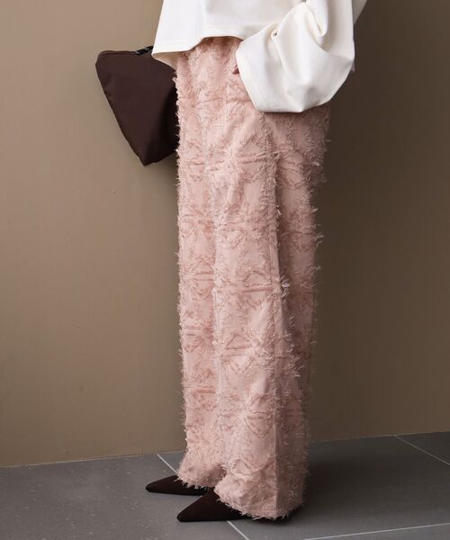 le.coeur blanc(ルクールブラン)の「ジャガードイージーパンツ(その他パンツ・レディース・アイボリー/ライトピンク/ブラック・38)」の16枚目の写真