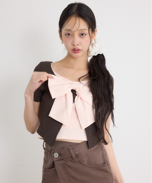 rienda(リエンダ)の「フロントリボンカットトップス 夏服 秋服(Tシャツ/カットソー・レディース・グレー/ブラウン/ブラック・FREE)」の3枚目の写真