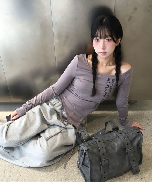 KHAKIPOINT（カーキポイント）の「Eyelet Belt Bag (gray)（ショルダーバッグ・レディース・その他・FREE）」の5枚目の写真