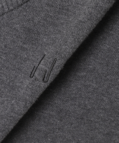 Spick & Span(スピックアンドスパン)の「《WEB限定 / 追加》J.J.Mercer / ジェイジェイマーサー 別注 Vネックプルオーバー(ニット/セーター・レディース・チャコールグレー・FREE)」の4枚目の写真