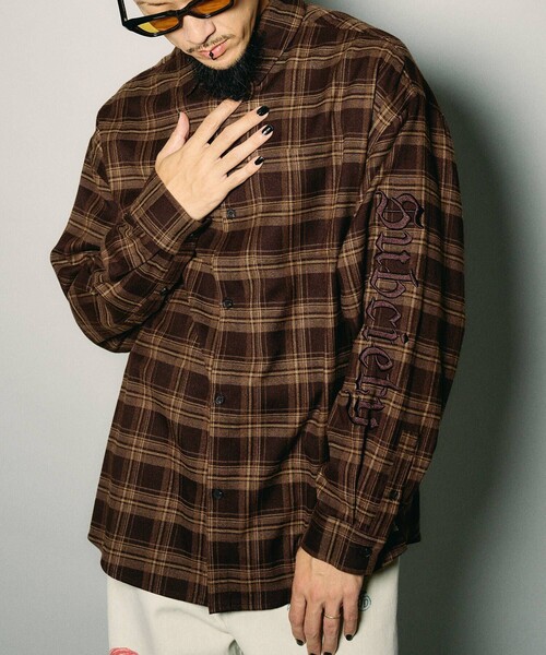 Subciety(サブサエティ)の「Sleeve embroidery check shirt(シャツ/ブラウス・メンズ・ブラウン/ブラック・XL/S/M/L)」の2枚目の写真