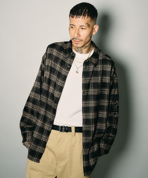Subciety(サブサエティ)の「Sleeve embroidery check shirt(シャツ/ブラウス・メンズ・ブラウン/ブラック・XL/S/M/L)」の1枚目の写真