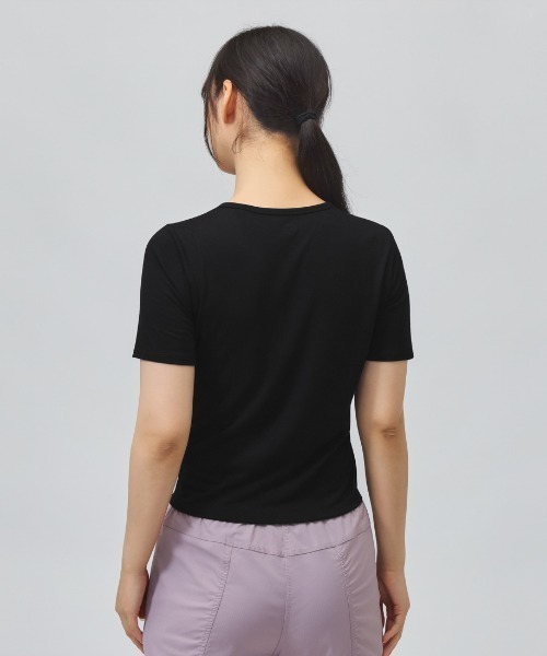 TIGORA(ティゴラ)の「ティゴラ TIGORA シャーリング半袖フィットネスTシャツ(Tシャツ/カットソー・レディース・ブラック/ライラック・XL/L/M/S)」の4枚目の写真