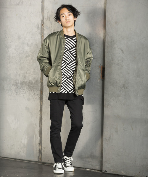 WEGO（ウィゴー）の「WEGO/ナイロンキルトMA-1（MA-1・メンズ・ブラック/ネイビー/カーキ/ワイン/ベージュ・SMALL/MEDIUM/LARGE）」の9枚目の写真