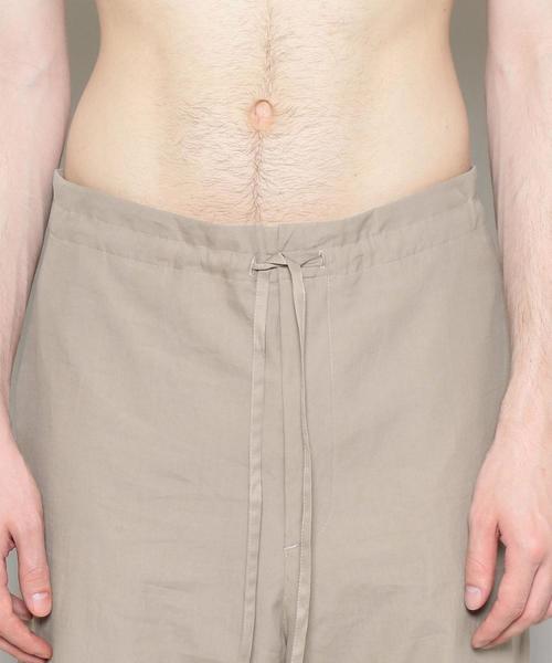 AURALEE（オーラリー）の「＜AURALEE＞WIDE EASY PANTS/パンツ.（その他パンツ・メンズ・ベージュ・3/4）」の5枚目の写真