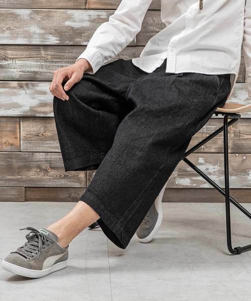 MinoriTY（マイノリティ）の「10ozデニムクロップドワイドパンツ デニムパンツ アンクルパンツ ビッグ（デニムパンツ・メンズ・ブラック/ライトインディゴブルー/インディゴブルー・M/L）」の2枚目の写真