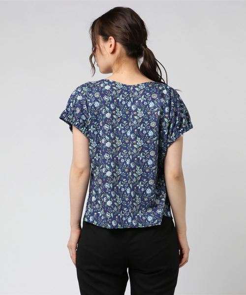 un dix cors（アンディコール）の「リバティプリントフレンチブラウス（シャツ/ブラウス・レディース・ブラック/パープル・FREE）」の4枚目の写真