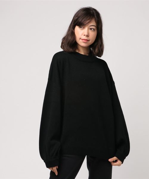 PUNYUS(プニュズ)の「バルーンスリーブニット(ニット/セーター・レディース・ブラック/オフホワイト/カーキ/マスタード/ワイン・1/2/4/3)」の3枚目の写真