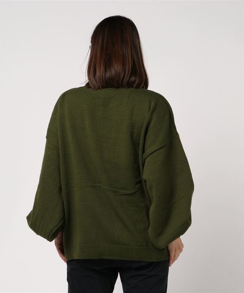 PUNYUS(プニュズ)の「バルーンスリーブニット(ニット/セーター・レディース・ブラック/オフホワイト/カーキ/マスタード/ワイン・1/2/4/3)」の7枚目の写真