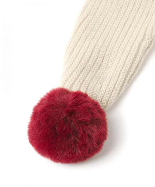 BAYFLOW（ベイフロー）の「[KIDS]ボンボンツキニットマフラー（マフラー・キッズ・ホワイト/レッド/ダークオリーブ・0）」の6枚目の写真