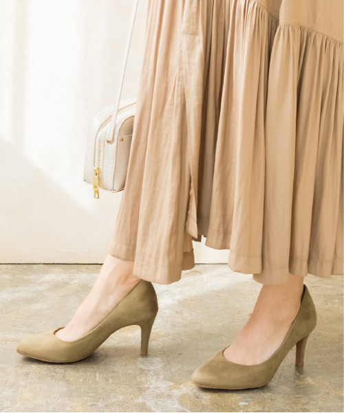 RANDA(ランダ)の「ストレスフリー/走れる美脚パンプス(パンプス・レディース・ライトグレー/ネイビー/ピンク/イエロー/ブルー/ブラック系その他/ベージュ系その他/ブラック系その他2/ブラック系その他3/ベージュ系その他2/ベージュ系その他3/ベージュ系その他4/ベージュ系その他5/グレー/プラム/マスタード/その他/オレンジ/カーキ/シルバー系その他/シルバー・24/25/26/21/22.5/23.5/23/25.5/24.5/20.5/21.5/22)」の11枚目の写真