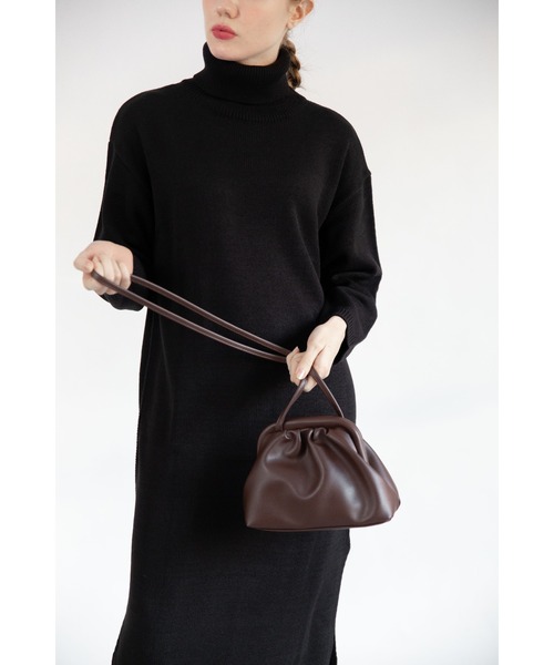 Day and Grade（デイアンドグレイド）の「サイドスリットニット