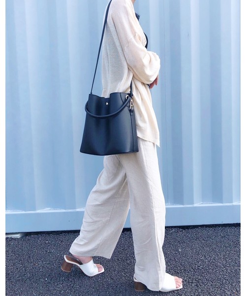 CLEA（クレア）の「2WAY ポーチSETワンハンドルバッグ（ハンドバッグ・レディース・ベージュ/キャメル/ブラック/ライトブラウン/モカ・FREE）」の16枚目の写真