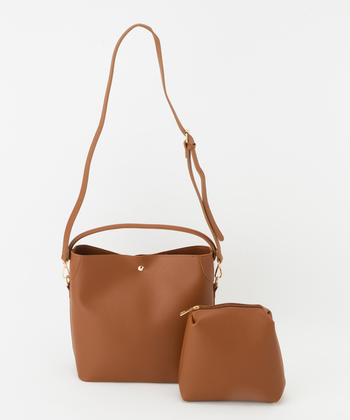 CLEA（クレア）の「2WAY ポーチSETワンハンドルバッグ（ハンドバッグ・レディース・ベージュ/キャメル/ブラック/ライトブラウン/モカ・FREE）」の14枚目の写真